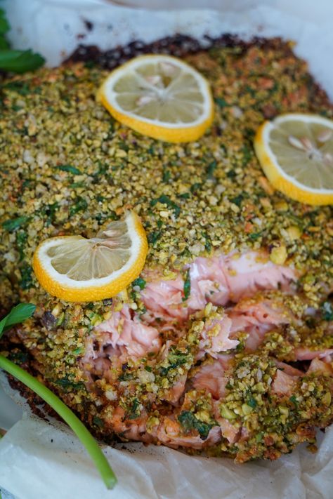 Pistachio-Crusted Salmon Recipe Crusted Salmon Recipes, Pistachio Crusted Salmon, Quick Salmon, Chicken Saltimbocca, Pistachio Recipes, One Pan Chicken, Crusted Salmon, Salmon Dinner, Easy Salmon