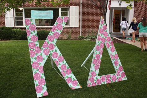 Sorority Yard Letters, Softball Tournament, Letters Flowers, Letters Sorority, Softball Tournaments, Sorority Ideas, Letter Ideas, Sorority Letters, Gamma Phi Beta