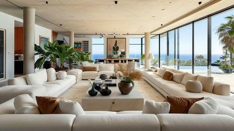 Living Spaces Miley Cyrus House, Room With Ocean View, Ocean View Living Room, Malibu Mansion, Luxury Coastal, Addition Ideas, Celebrity Homes, Luxurious Home, Malibu Beaches