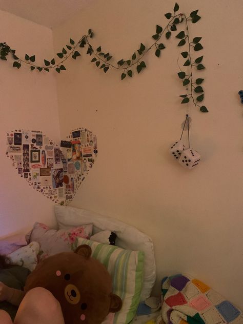 turk room so aesthetic squishmallow heart with stickers and stuff lucky dice fake leaves pillows Fake Leaves Room Decor, Aesthetic Room Leaves, Leaf Dorm Decor, Heart Shape Room Decor, Fake Leaves Wall Decor Bedroom Aesthetic, Aesthetic Squishmallow, Butterfly Room Decor Aesthetic Wall, Heart Room, Fake Leaves