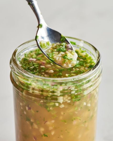 Vietnamese Sauce, Chimichurri Sauce Recipe, Nuoc Cham, Pesto Hummus, Chimichurri Recipe, Marinated Beef, Chimichurri Sauce, Foodie Crush, Green Sauce