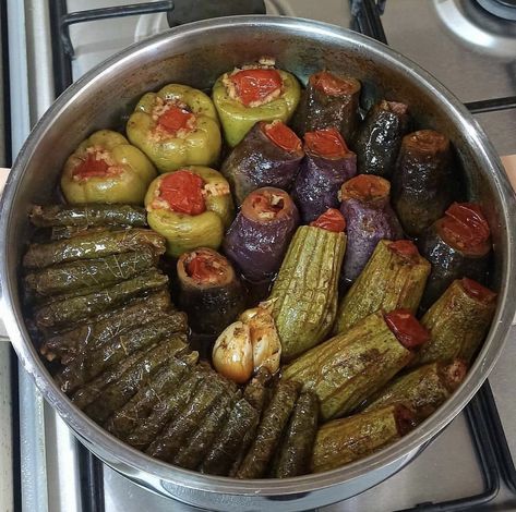 Dolma Recipe, Syrian Food, Healthy Food Dishes, Healthy Food Motivation, Persian Food, Middle Eastern Recipes, Food Videos Desserts, Food Obsession, Pretty Food