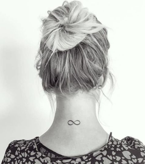 160+ Infinity Tattoo With Names, Dates, Symbols And More (For Women) Infinity Neck Tattoo, Infinity Tattoo Placement, Infinity Tattoo Placement Ideas, Infinity Tattoos For Women, Infinity Tattoo With Names, Infinity Tat, Ankle Tats, Infinity Name Tattoo, Mother Daughter Infinity Tattoos