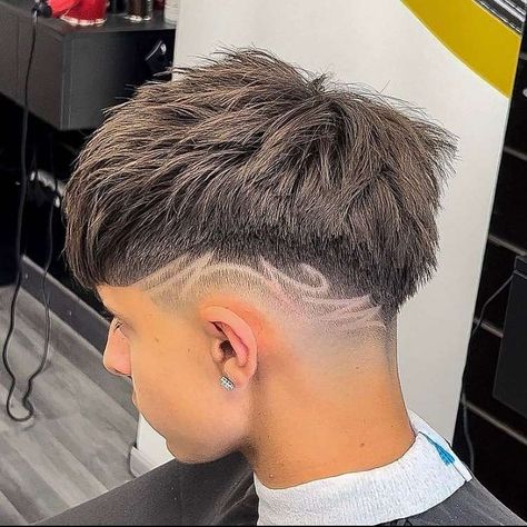 Hair Designs For Boys, Fade Haircut Designs, Taper Fade Short Hair, Haircut Designs For Men, Hair Designs For Men, Low Taper Fade Haircut, Mid Fade Haircut, Hair Cut Guide, Drop Fade Haircut