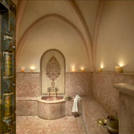 Traditional Hammam. La Sultana Marrakech Marrakech Morocco Hotels, Morocco Hotel, Moroccan Bathroom, Moroccan Riad, Turkish Bathroom, Small Luxury Hotels, Marrakech Morocco, Vogue Australia, Indoor Pool