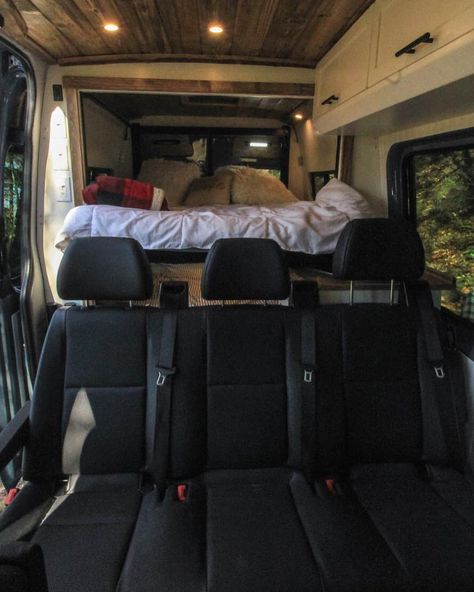 More photos from “The Family Van”, a Sprinter 144 built for a family of 5! This build is now up on the project gallery of our website (link… Family Van, Attic Bed, Family Layout, Diy Campervan, Van Conversion Interior, Sprinter Camper, Build A Camper Van, Bedding Inspiration, Build A Camper