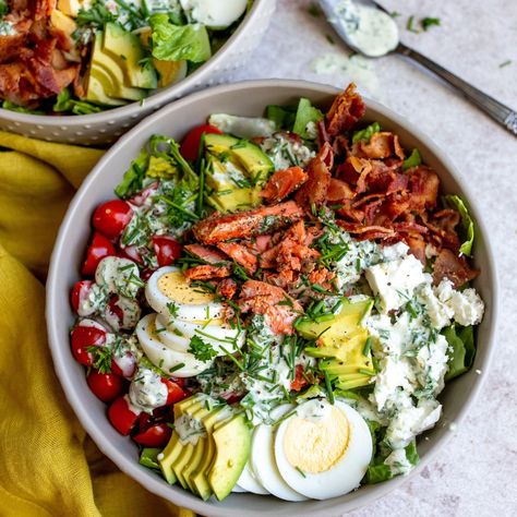 Healthy cobb salad with all the flavor but healthier, easy to whip up and can be made dairy free. A great loaded lunch. Cobb Salad With Salmon, Cobb Salad Sandwich, Cold Salmon Recipes, Healthy Cobb Salad, Salmon Cobb Salad, Salad With Salmon, Salmon Salad Recipes, Vegan Ranch, Cold Dishes