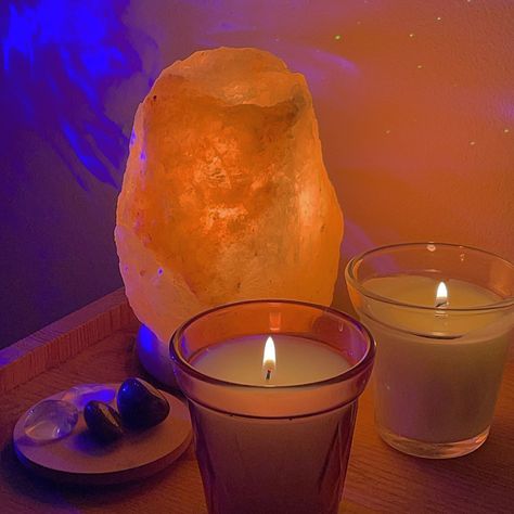 Salt Crystal Lamp Aesthetic, Candles And Crystals Aesthetic, Cosy Candle Aesthetic, Salt Lamps Aesthetic, Salt Lamp Aesthetic, Candles Aesthetic Bedroom, Salt Aesthetic, Aesthetic Bedside Table, Candles Aesthetic Cozy