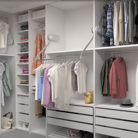 Built In Wardrobe Ideas Layout, Small Apartment Wardrobe, Bedroom Built In Wardrobe, Bedroom Cupboard, Laundry Room Closet, Closet Design Layout, Clothes Rod, Wardrobe Designs, Bedroom Cupboard Designs