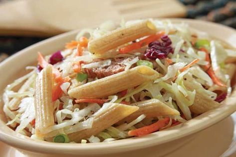 Irish Pasta Salad Recipe - Grit Irish Pasta, Spicy Pasta Recipes, Lemon Pasta Recipes, Slow Cooker Pasta Recipes, Buffalo Recipe, Cold Pasta Salad Recipes, Slow Cooker Pasta, Irish Food, One Pot Pasta Recipes