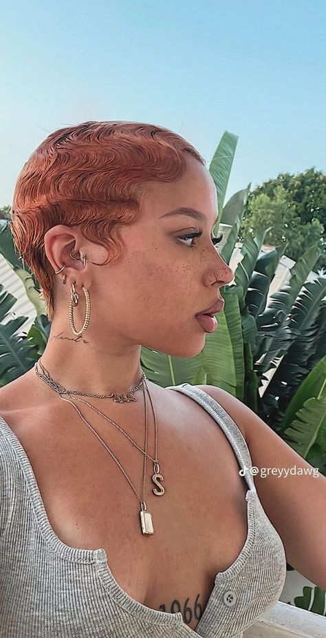 Finger Waves Short Hair, Short Dyed Hair, Cabello Afro Natural, Short Natural Curly Hair, Best Hair Color, Twa Hairstyles, Natural Hair Short Cuts, Short Hair Black, Short Hair Pixie Cuts