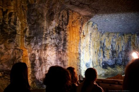 Louisville Mega Cavern, Travel Kentucky, Louisville Slugger Museum, Underground Bar, Cumberland Falls, Staycation Ideas, Fall Rock, Couples Travel, Kentucky Girl