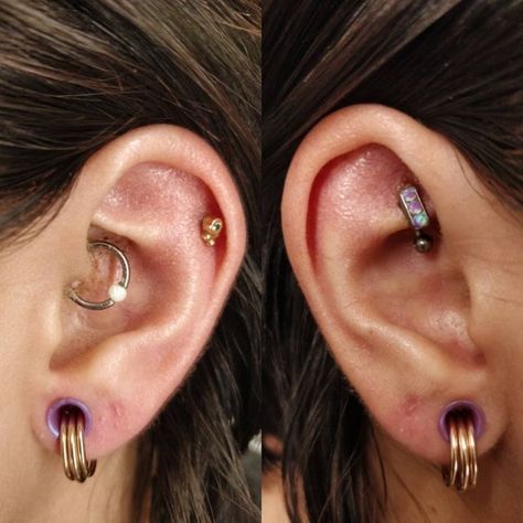 Hoops In Stretched Ears, Stacked Hoops In Stretched Ears, 4g Stretched Ears, 0g Stretched Ears Aesthetic, Small Stretched Ears Aesthetic, Stretched Ears With Earrings, 0g Stretched Ears, 4g Gauges, Stretched Ears Aesthetic