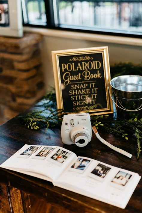 Polaroid Camera Wedding Guest Book, Poloroid Pictures Ideas Guest Book, Poloroid Pictures Guest Book, Wedding Polaroid Camera, Polaroid Camera Guest Book Wedding Ideas, Wedding Reception Polaroid Table, Polaroid Pictures For Wedding, Polaroid Camera Wedding Ideas, Polaroid Photo Book Wedding