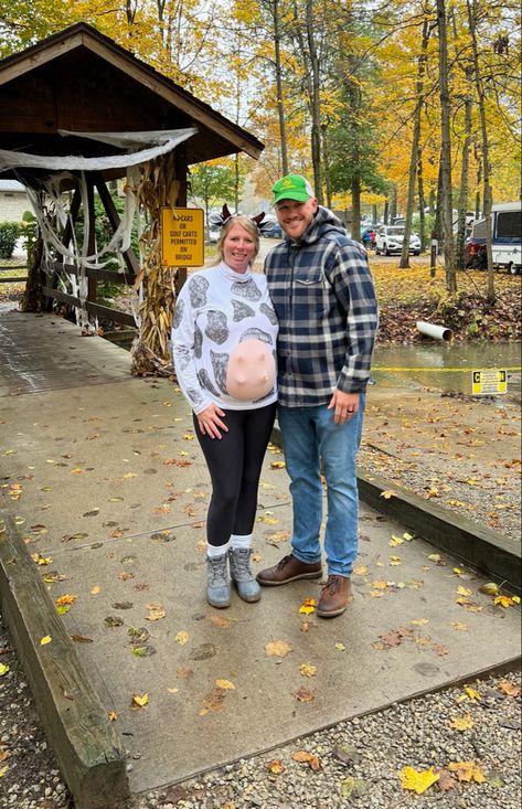 9 months pregnant cow costume Pregnant Cow Halloween Costumes, Pregnant Cow Costume, Cow Halloween Costume, 9 Months Pregnant, Cow Halloween, Pregnant Halloween Costumes, Cow Costume, Pregnant Halloween, Sensitive People