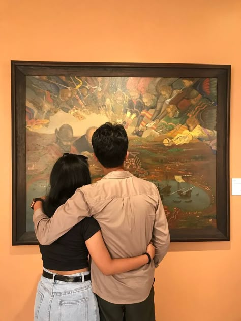 #museum#aesthetic#couple Couples Museum Aesthetic, Couple Sweet Aesthetic Pictures, Indian Boyfriend Aesthetic, Couple Candid Aesthetic, Museum Aesthetic Couple, Couple Museum Date, Art Museum Couple, Museum Couple Photoshoot, Museum Date Aesthetic