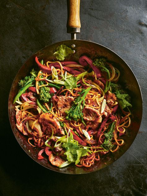 Sweet Chilli Pork with Rice Noodles Pork And Broccoli, Pork Fillet Recipes, Pork Broccoli, Prawn Stir Fry, Jerk Sauce, Rick Stein, Ginger Pork, Pork Fillet, Broccoli Stir Fry