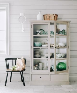 How to style a display cabinet – 10 tips from design experts Farmhouse Kitchen Wall Decor, Vintage French Furniture, Shabby Chic Kitchen Decor, Kitchen Dresser, Shabby Chic Room, Shabby Chic Dresser, Kitchen Pantry Design, Shabby Chic Interiors, Chic Kitchen