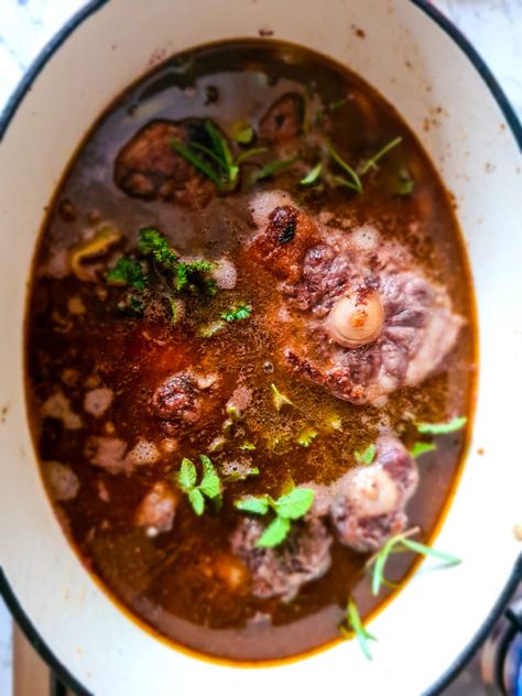 Spanish Oxtail Stew, Oxtail Recipes Easy, Oxtail Stew Recipe, Oxtail Soup, Oxtail Stew, Recipes Slow Cooker, Oxtail Recipes, Spanish Cuisine, Stew Recipe