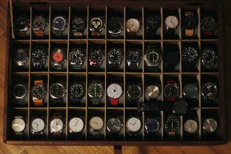 22. DIY Watch Box Watch Case Diy, Watch Organizer Diy, Watch Storage Ideas, Watch Storage Diy, Watch Box Diy, Watch Collection Display, Diy Watch, Wooden Watch Box, Watch Display Case