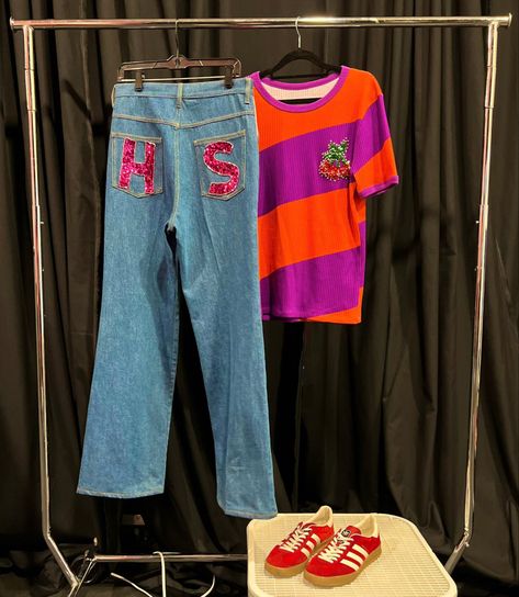 Harry Styles Pants, Harry Styles Jeans, Harry Styles Manchester, Harry Styles Outfits Inspiration, Harry Styles Love On Tour Outfits, Harry Styles Looks, Harry Styles Concert Outfit Ideas, Hslot Outfit, Hslot Outfit Ideas