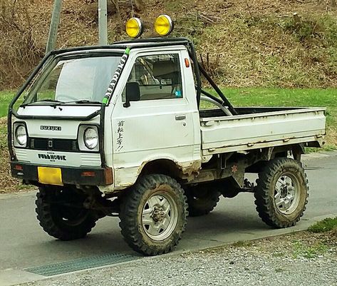 Mobil Off Road, Mini Trucks 4x4, Offroad Wheels, Suzuki Carry, Suzuki Cars, Kei Car, Mini Truck, Bug Out Vehicle, Pick Up Truck