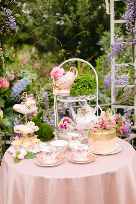 High Tea Buffet Table, High Tea Wedding Reception, Tea Party Decorations Table, Bloom Party, Elegant Tea Party, Tea Party Centerpieces, High Tea Wedding, Vintage High Tea, Candlelit Reception