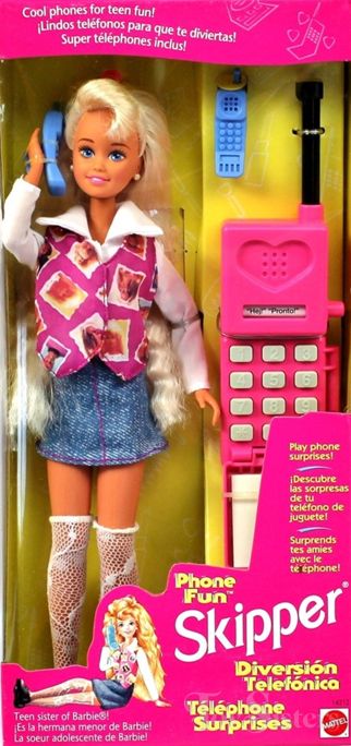 90s Dolls, Barbie Phone, 1990s Barbie, 1990's Toys, Skipper Barbie, Play Phone, Lifeguard Chair, Barbie 80s, Barbie 90s