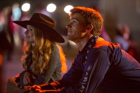 Tv Relationships, The Longest Ride Movie, Luke Collins, Nicholas Sparks Movies, Nicholas Sparks Books, Longest Ride, Foto Cowgirl, Best Tv Couples, Britt Robertson