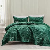 Green Bedspread, Velvet Bedding, Velvet Comforter, Velvet Bedding Sets, Green Queen, Bed Comforter Sets, Geometry Pattern, Velvet Quilt, Velvet Bed