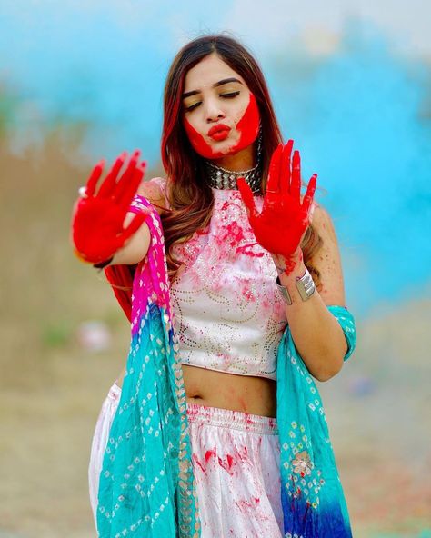 Holi Girl, Holi Photoshoot, Holi Status, Holi Girls, शादी की तस्वीरें, Festival Pics, Cute Facebook Cover Photos, Saraswati Photo, Editor Photo