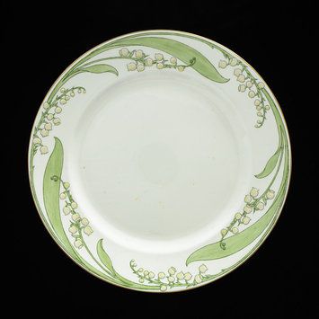 Plate 'Liljekonvalje' (Lily of the valley), bone china with printed and enamelled decoration, designed by Gunnar Wennerberg, manufactured by Gustavsberg, Sweden, 1897.. Museum Number C.134-1986. Vintage Style Tattoos, Lilies Of The Field, Lily Of The Valley Flowers, Australian Native Flowers, Pretty China, Valley Flowers, China Painting, Ceramics Pottery Art, Porcelain Art