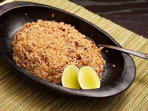 Arroz Con Coco (Coconut Rice) - had the authentic version in Colombia...so good!  Can't wait to try this out! Colombian Coconut Rice Recipe, Columbian Recipes, Colombian Cuisine, Coconut Rice Recipe, Latin American Recipes, Colombian Food, Coconut Rice, Serious Eats, Latin Food