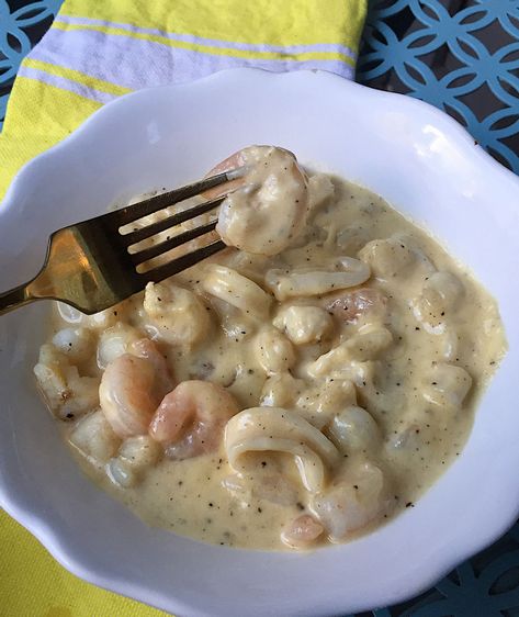 Seafood Alfredo, Caveman Diet Recipes, Carnivore Recipes, Caveman Diet, Meat Diet, Calamari, Diet Meal, Diet Meal Plans, Keto Recipes Easy