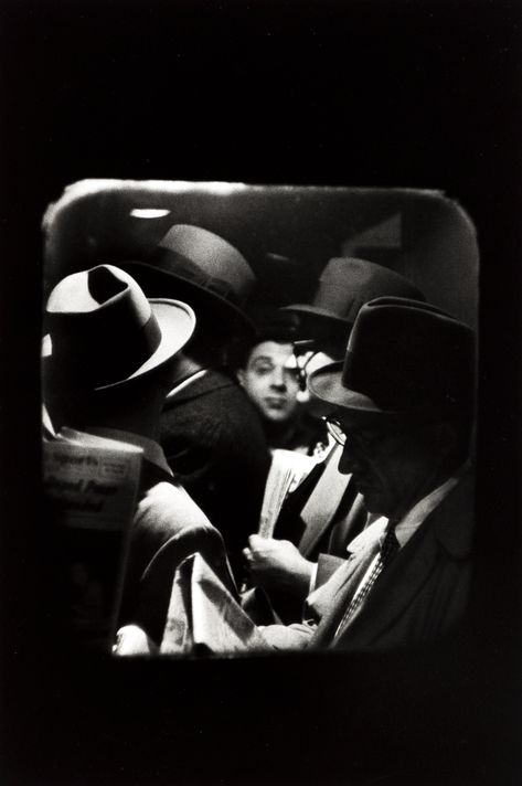 Louis Stettner, Red Right Hand, Penn Station, Walker Evans, Art Plastique, Rainy Day, Photography Print, Old And New, Street Photography