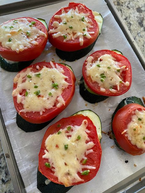 Zucchini Tomato Cheese Bites, Zucchini Tomato Bites, Zucchini With Tomatoes And Cheese, Air Fryer Zucchini And Tomatoes, Zucchini Tomato Cheese, Zucchini Tomato Mozzarella Bake, Tomato Mozzarella Appetizer, Mozzarella Appetizers, Zucchini And Tomato