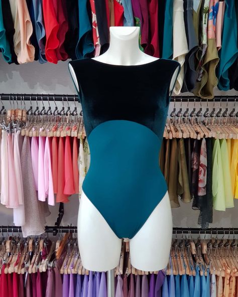 Ballet Leotards Yumiko, Ballet Attire, Ballet Wear, Dance Uniforms, Pole Dance Wear, Dance Gear, Ballet Leotards, Womens Leotards, Dance Wear Ballet