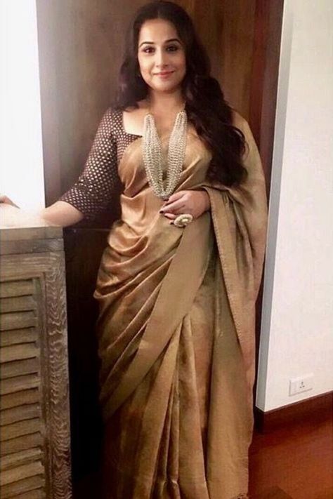 Best Bollywood Inspired Party Wear Sarees - All About The Woman Vidhya Balan Saree Blouses, Vidhya Balan Saree, Vidya Balan Saree Blouse, Vidya Balan Saree, Saree Blouse Styles, Indian Sari Dress, Ritu Kumar, Vidya Balan, Indian Saree Blouses Designs