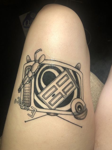 Twilight Zone Tattoo, Ash Tattoo, Twilight Tattoos, Goth Tattoos, Hand Tatto, Goth Tattoo, Movie Tattoo, Work Tattoo, Big Baby