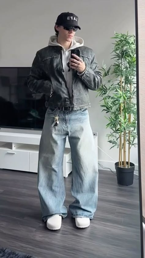 Baggy Streetwear Fits Men, Baggy Jeans Outfits, Y2k Outfits Men, Jean Fits, Guys Fashion Casual, Baggy Jeans Outfit, Creating Outfits, Trendy Boy Outfits, Streetwear Fits