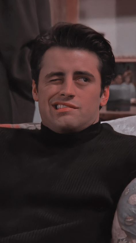 Joey Tribbiani Wallpaper, Joey Wallpaper, Lack Of Common Sense, Joey Friends, Matt Leblanc, Friends Cast, Favorite Movie Quotes, Joey Tribbiani, Men Haircut