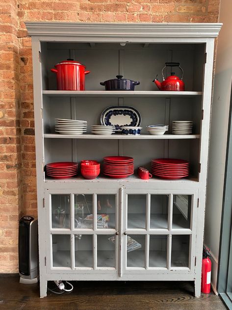 Staub Tea Kettle, Red Le Creuset Kitchen, Le Creuset Tea Kettle, Something Different For Dinner, Le Creuset Kitchen, Le Creuset Dutch Oven, Diptyque Candles, Cherry Red Color, How To Make Meatballs