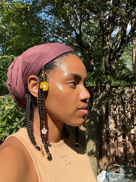 #braidsforblackwomen #knotlessboxbraids #hairjewelry #headwrapstyles , short knotless braids, braids with rubber bands, braids with hair jewelry, braids in headwrap Braids With Hair Jewelry, Braids With Rubber Bands, Hair Jewelry Braids, Black Hair Braids, Short Knotless Braids, Short Knotless, Head Wrap Styles, Knotless Braids, Braids For Black Women