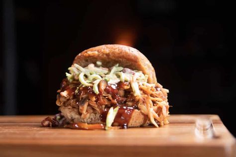 Oyster Mushroom Pulled Pork, Mushroom Pulled Pork, Pulled Pork Meat, Vegan Pulled Pork Sandwich, Vegan Bbq Sauce, King Oyster Mushroom, Vegan Bbq Recipes, Vegan Pulled Pork, Lentil Meatballs