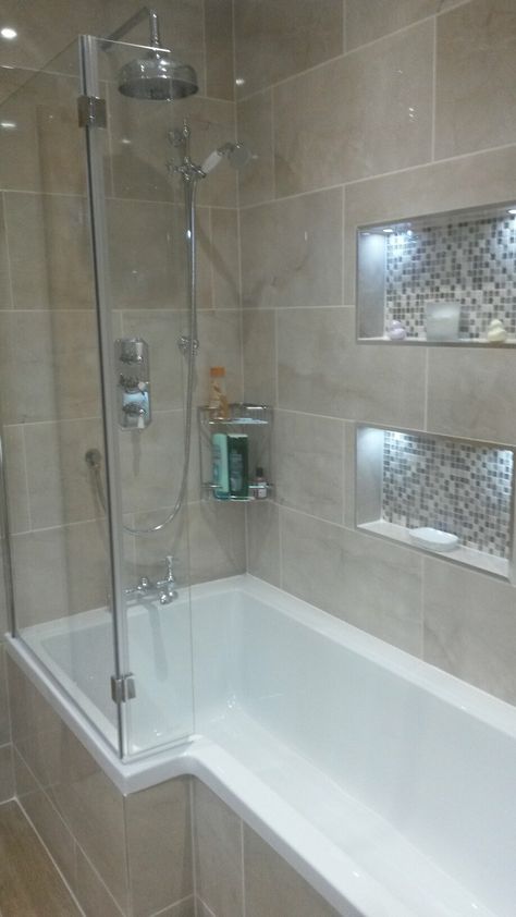 Tiled Tub Shower Combo, Tan And White Bathroom, Tiled Tub, Rustic Bathtubs, Bathtub Shower Combo, Master Bath And Closet, Shower Combo, Bathroom With Tub, Rent House