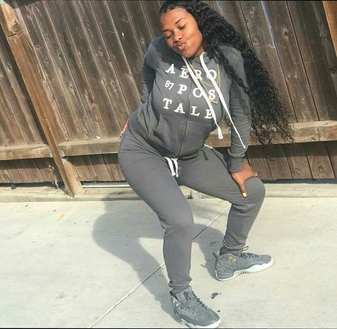 ⚔slay2finess⚔ Jordan 12 Outfit Women, Baby Phat Tracksuit, Jayda Wayda Tracksuit, Jordan Outfits, Lazy Outfits, Winter Fits, Dope Outfits, Baddie Outfits, Swag Outfits