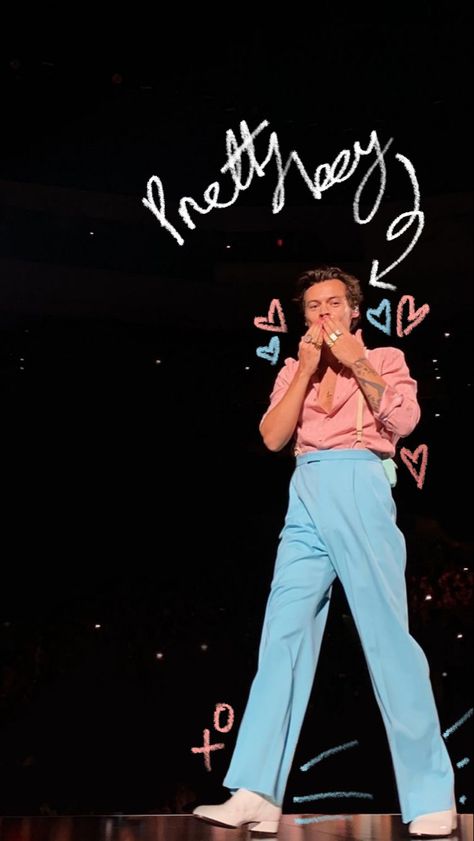 Harry Taylor, Lana Del Rey Outfits, Harry Styles Drawing, Style Lyrics, Perfect Handwriting, Harry Styles Edits, Harry Styles Outfit, Harry Styles Cute, Harry Styles Wallpaper