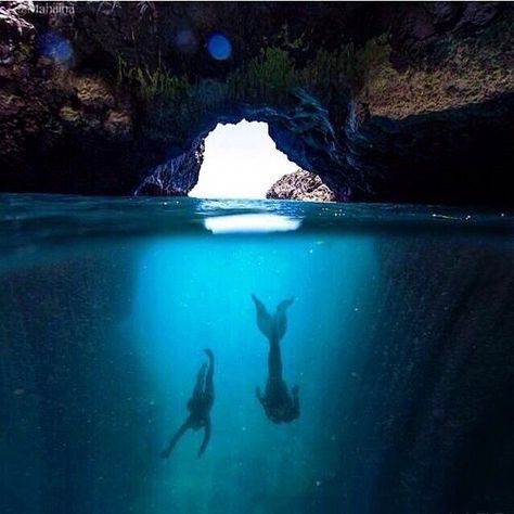 Moon Pool, No Ordinary Girl, Mermaid Stories, H2o Mermaids, Mermaid Cove, Siren Mermaid, Mako Mermaids, Water Aesthetic, Real Mermaids