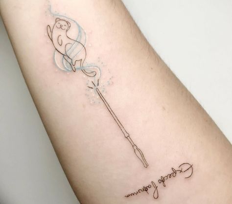 Hp Wand Tattoo, Harry Potter Back Tattoo Women, Wand Harry Potter Tattoo, Luna Lovegood Wand Tattoo, Wand Tattoo Ideas, Manacled Tattoo, Dramione Tattoo, Magic Wand Tattoo, Harry Potter Wand Tattoo