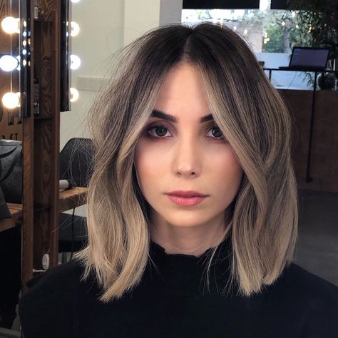 Garagehairrepairstudio-mustin on Instagram: “BEİGE BLONDE 🕊#babyblonde #blonde #modernsalon #haircut #hairstyle #hair #olaplex #ombrehair #babylight #blondehair #beachblondehair…” Balayage Short Hair, Brown Hair Inspiration, Hair Color Guide, Perfect Blonde Hair, Beige Blond, Balayage Short, Balayage Blond, Amazing Hairstyles, Hairstyles For Girls